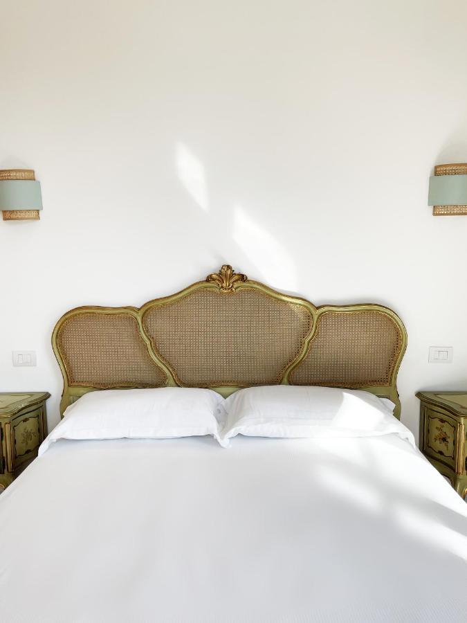 Isola - Smart Aparthotel Μεσίνα Εξωτερικό φωτογραφία