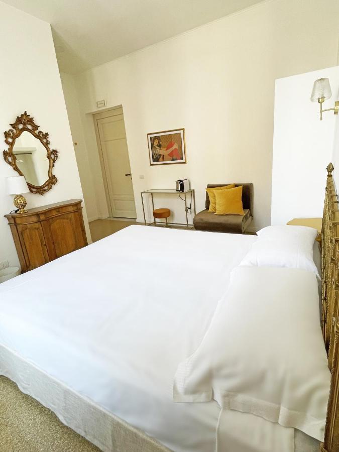 Isola - Smart Aparthotel Μεσίνα Εξωτερικό φωτογραφία