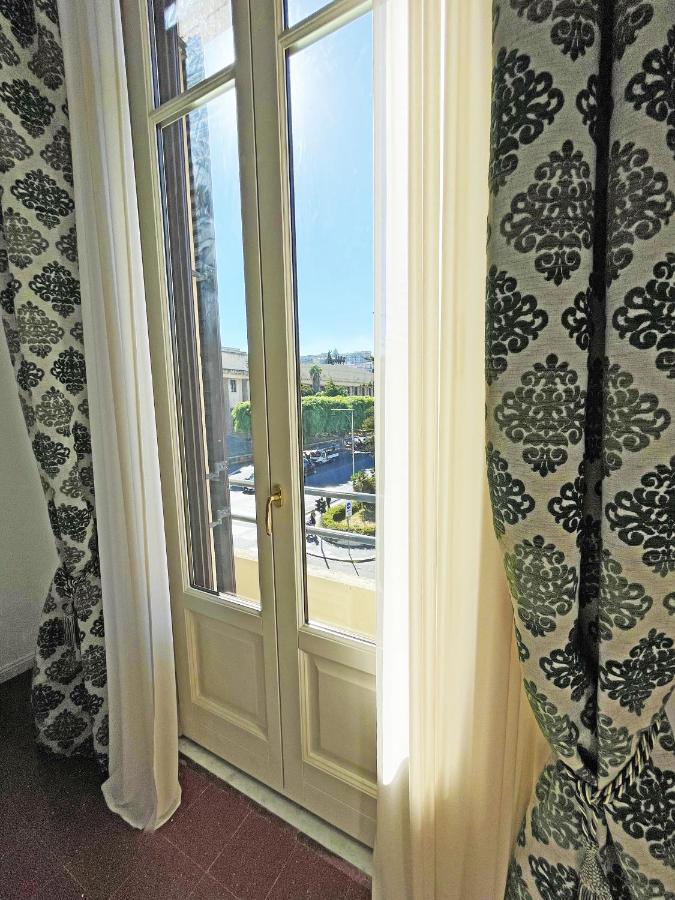 Isola - Smart Aparthotel Μεσίνα Εξωτερικό φωτογραφία