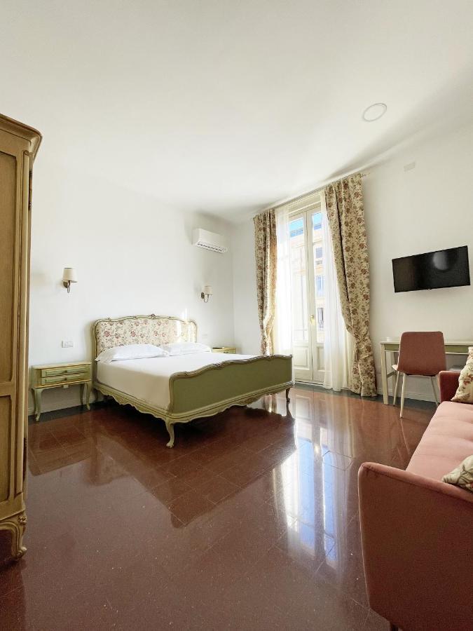 Isola - Smart Aparthotel Μεσίνα Εξωτερικό φωτογραφία